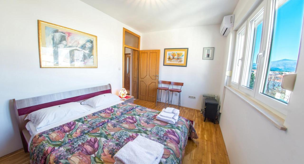 Apartment Italy - Promenade Mostar Esterno foto